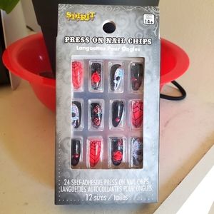 Press on nails, day of the dead, halloween, goth nails NWT